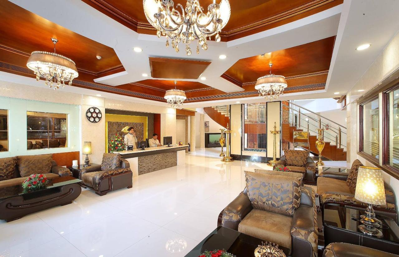 Hotel Port Palace Kovalam Extérieur photo